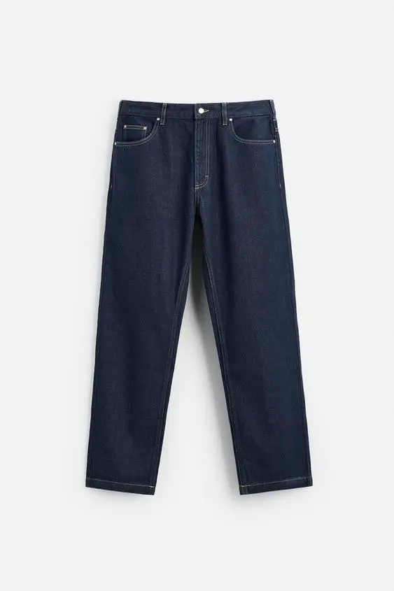STRAIGHT LEG JEANS
